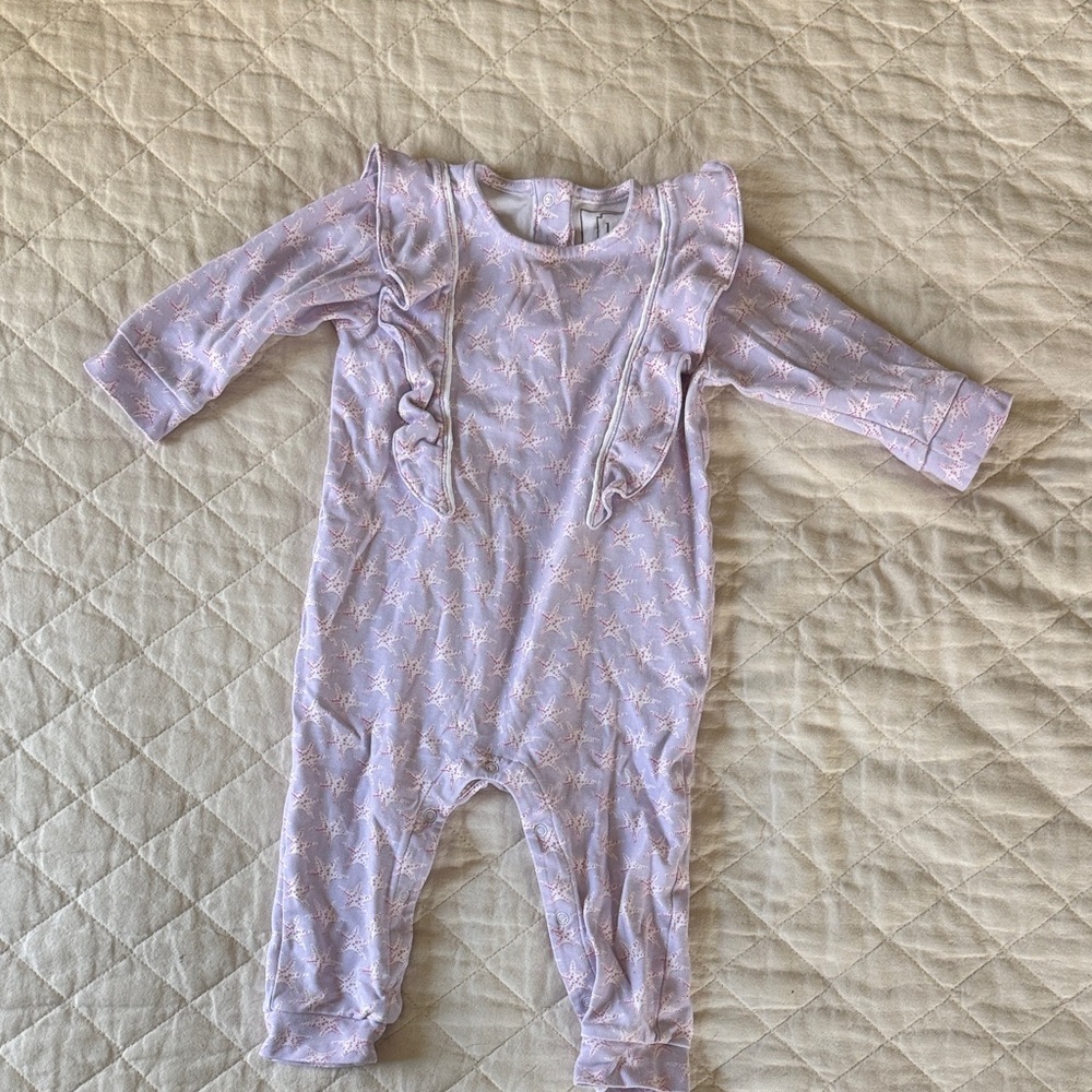 Lila and Hayes Lavender Starfish Ruffle Kids One Piece Romper size 12-18 months